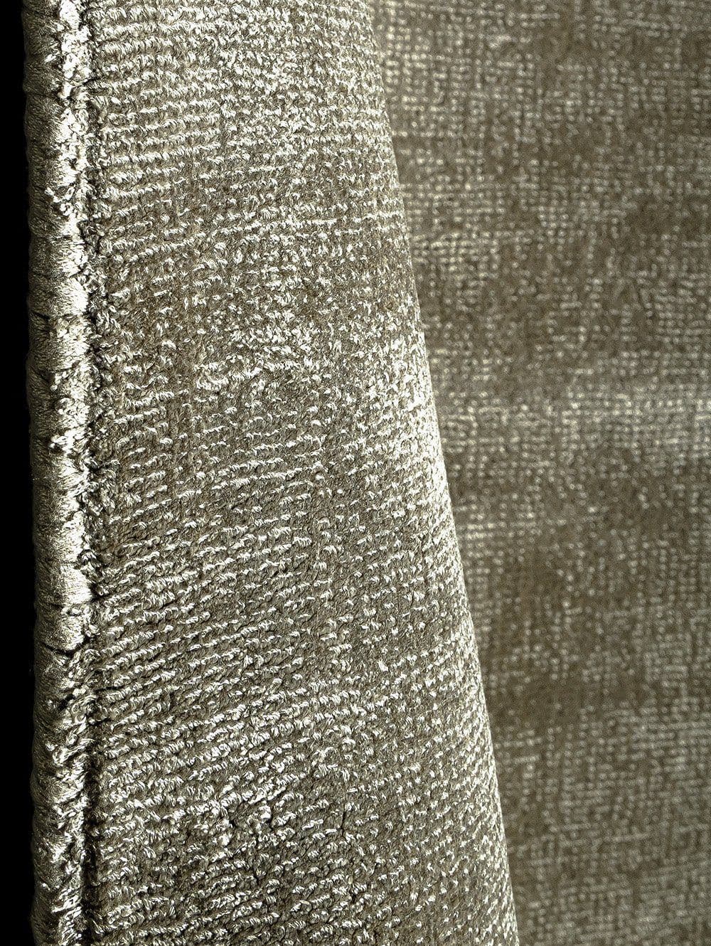 SILKY DISTRESSED CAMEL 250X300
